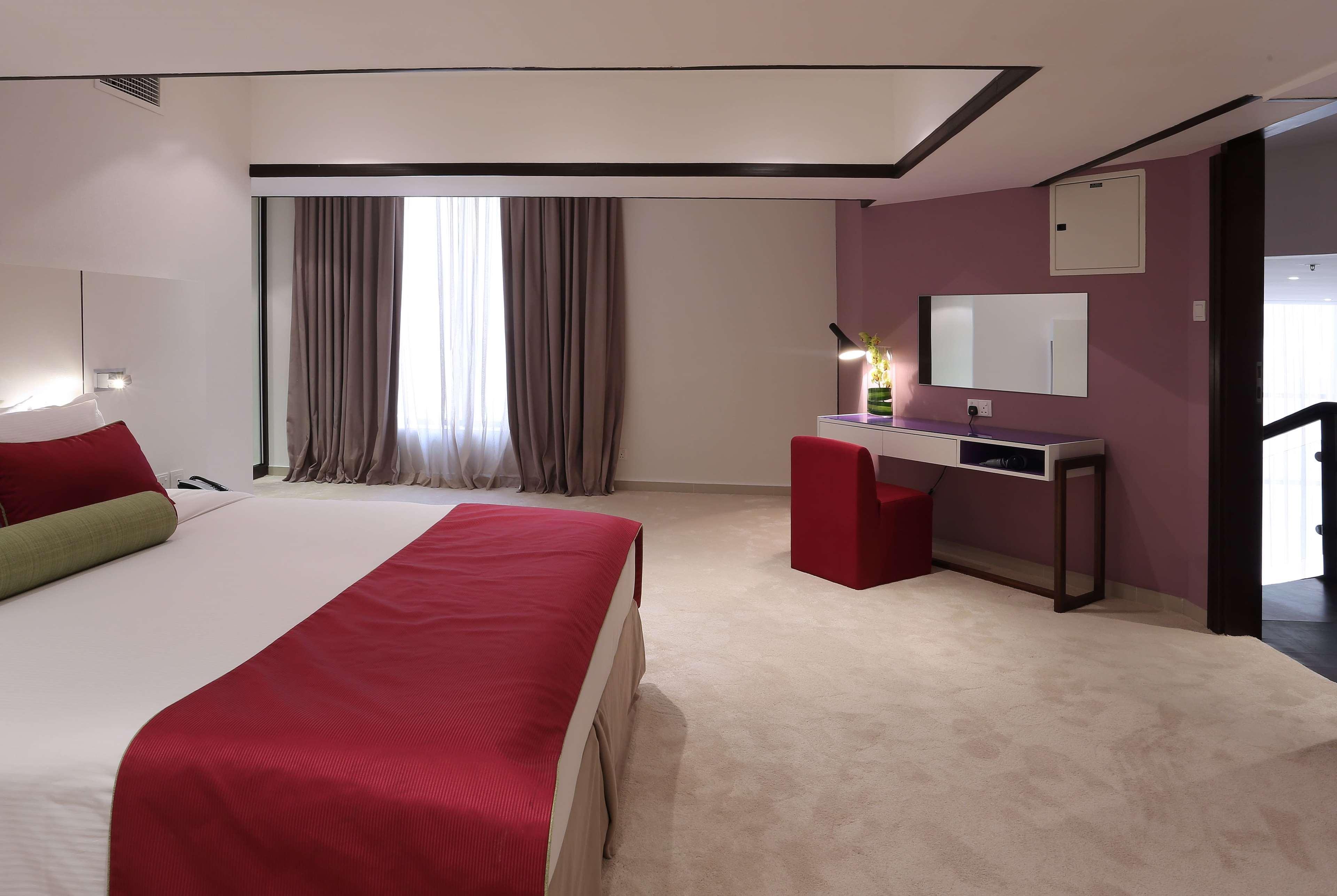 Ramada Hotel, And By Wyndham Jbr Апарт-отель Дубай