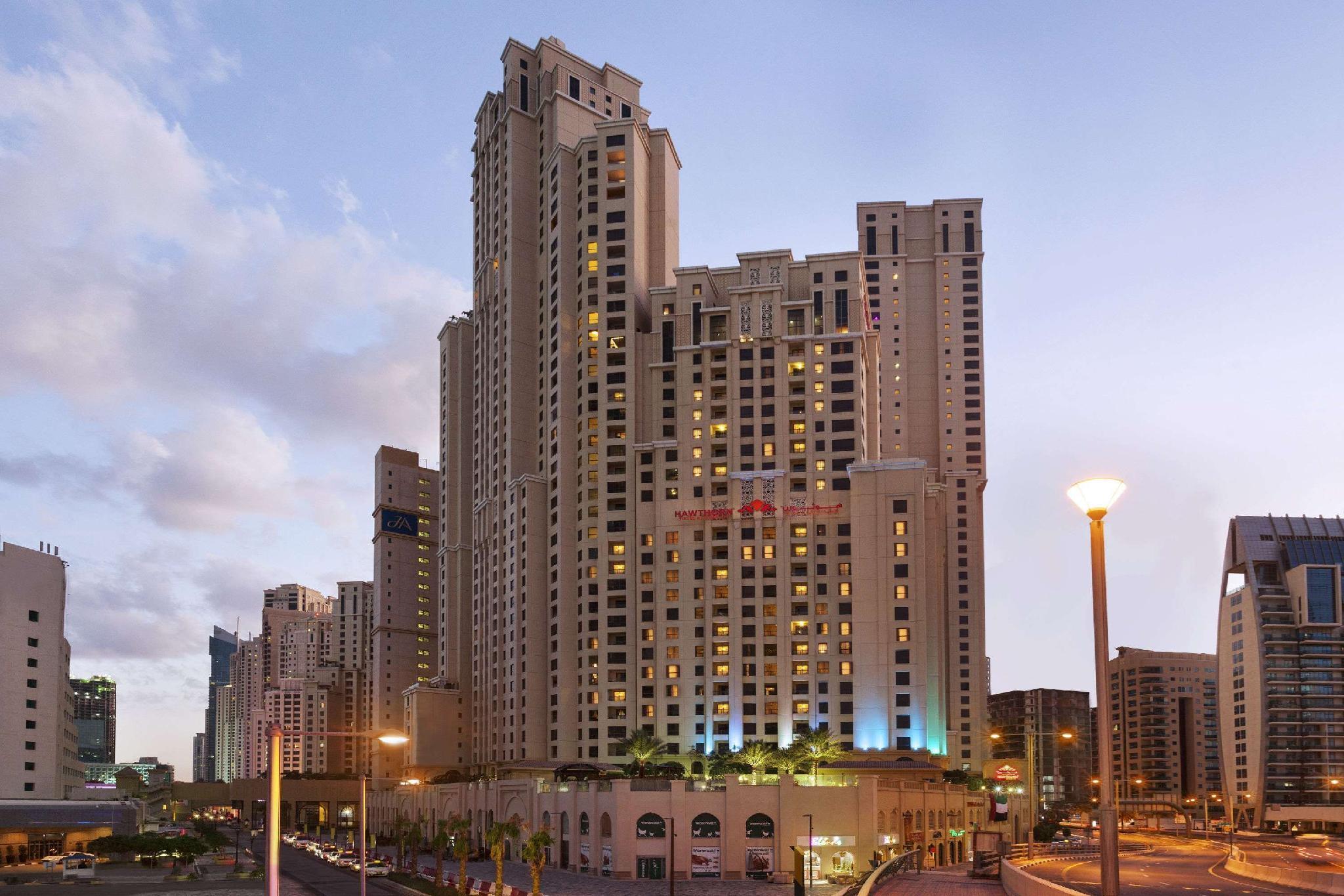 Aparthotel Ramada Hotel, And By Wyndham Jbr 4*