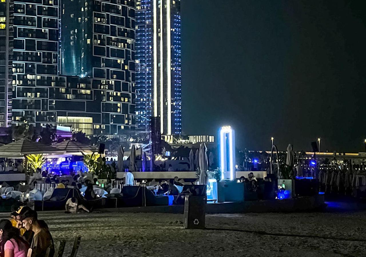 Ramada Hotel, And By Wyndham Jbr Дубай